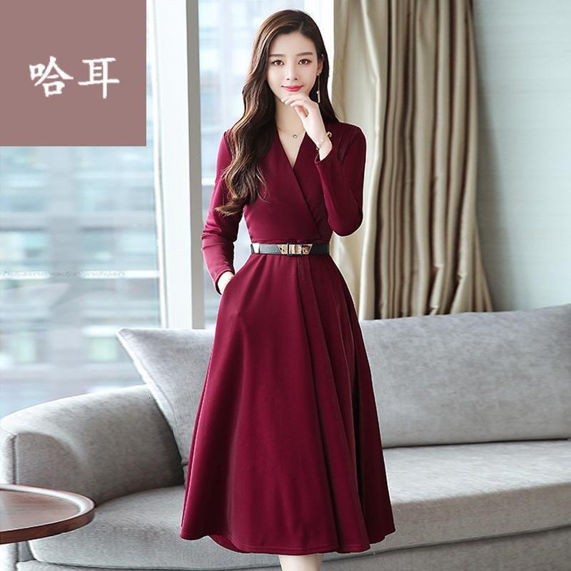 冬裙女2019年新款女装秋装秋冬季连衣裙气质长款长裙子加厚显瘦高贵洋气原创连衣裙