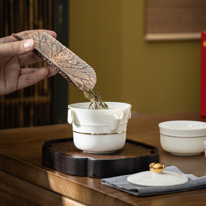 羊脂玉瓷日进斗金快客杯旅行包便携式泡茶壶一壶两杯A-168高清大图