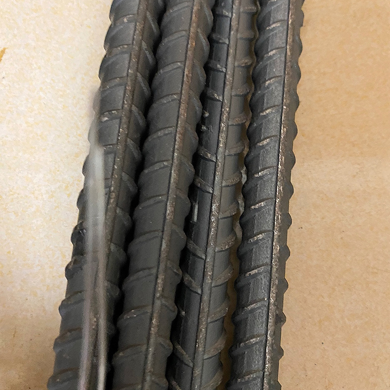 洋蝲蝲 螺纹钢 12mmHRB400 单位:kg高清大图