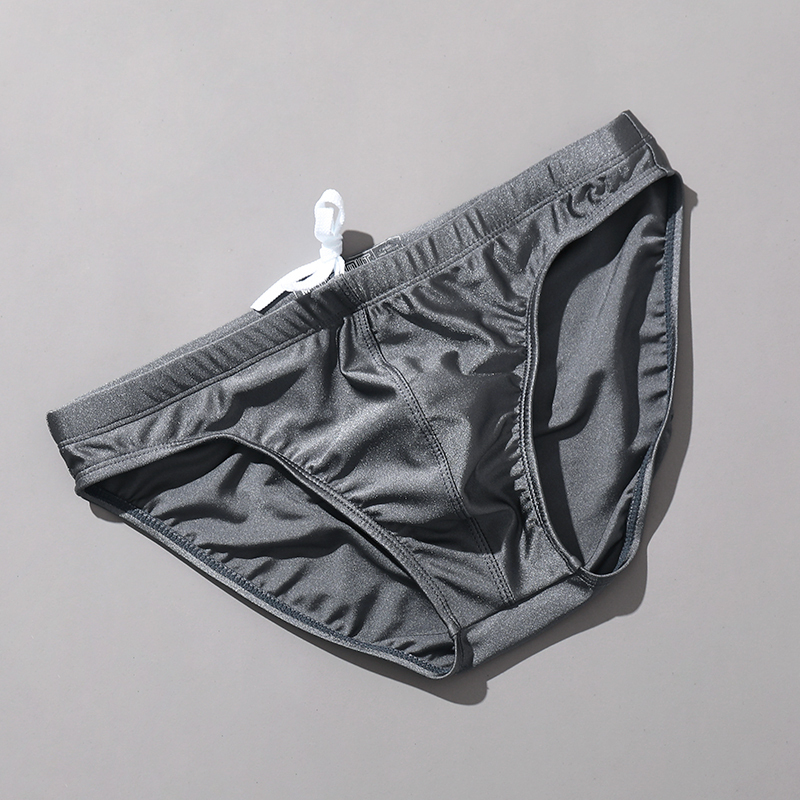 男士泳裤低腰性感三角游泳裤金属亮面质感速干成人专业泳衣男款