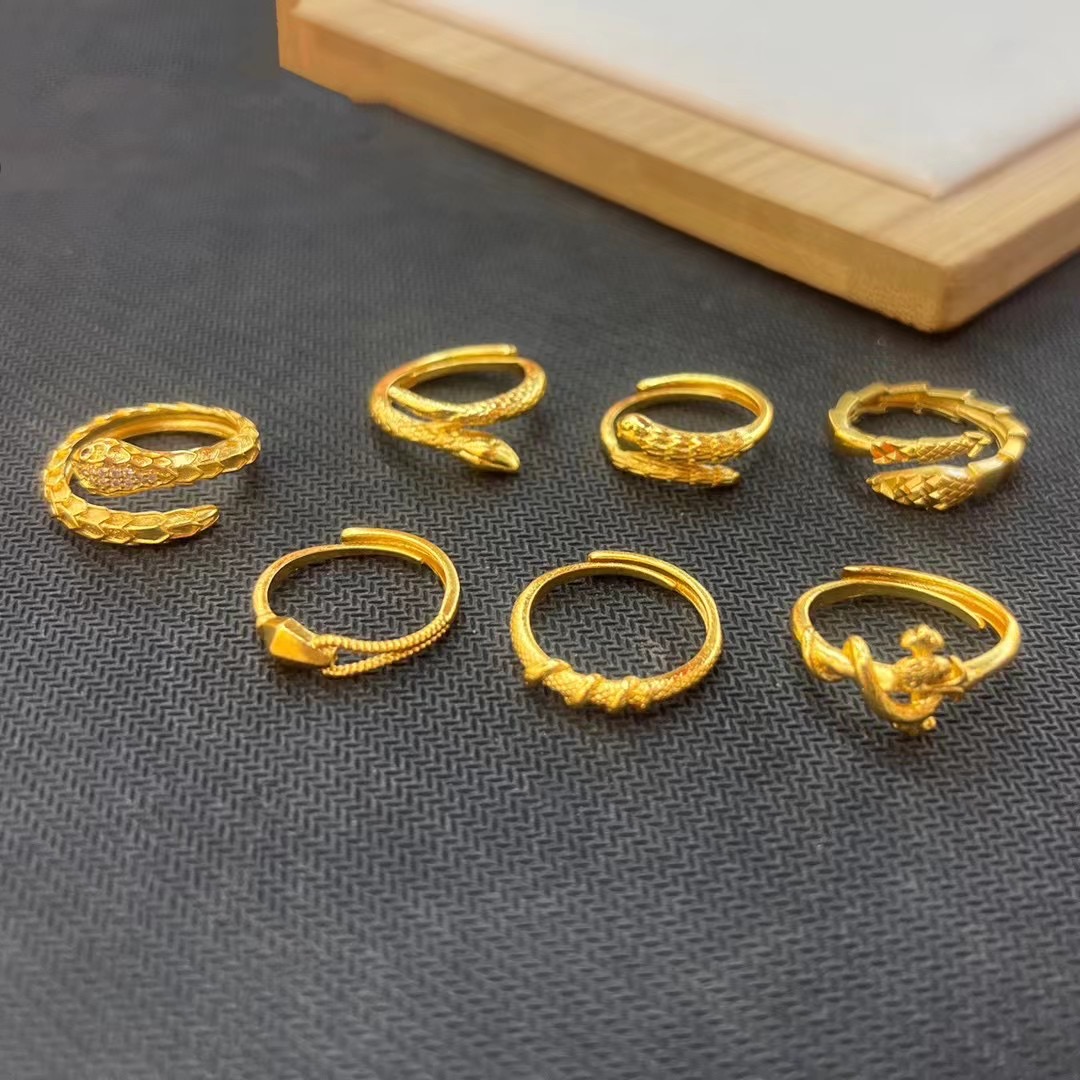 镀金仿金灵蛇戒指女2025新款镀金生肖蛇形开口戒子指环送女友礼物送女朋友老婆情人节七夕生日礼物