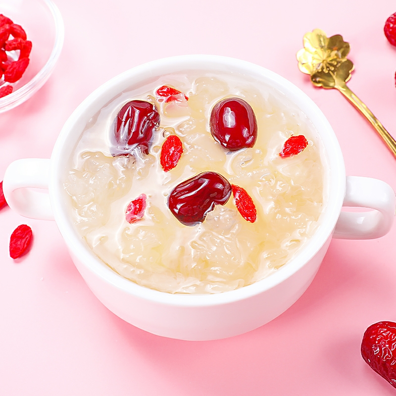银小珥鲜炖红枣枸杞银耳羹孕妇儿童无添加即食白木耳罐头198g6