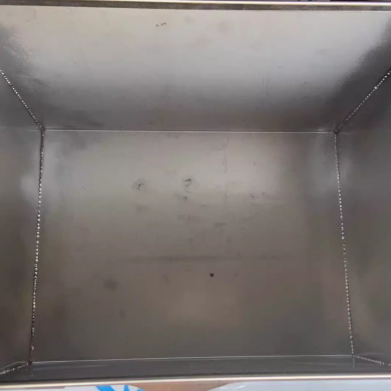 豫龙都不锈钢箱子高清大图