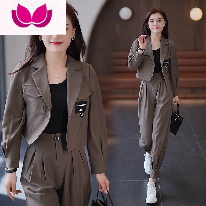 七斓2023年新款时尚休闲小洋装套装女装小个子小西装职业套 咖色 XL