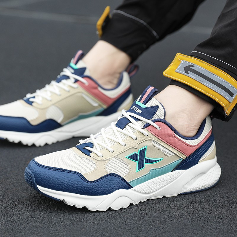 特步跑步鞋男鞋网面透气运动鞋男2022秋季新款老爹鞋男士正品休闲鞋子