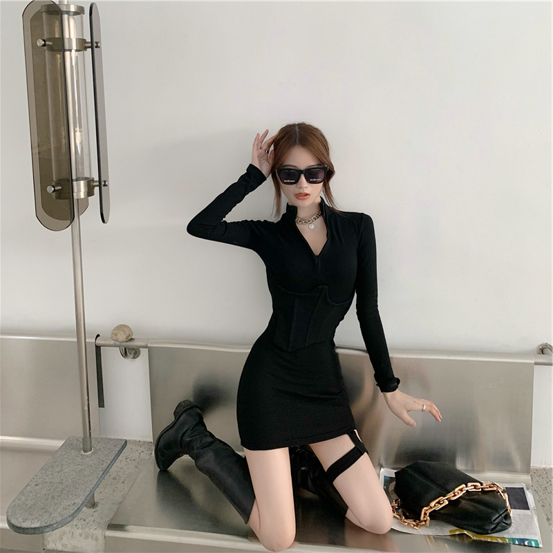 艳如飞性感针织高级连衣裙女内搭春款小众设计感紧身包臀裙腰封打底短裙连衣裙