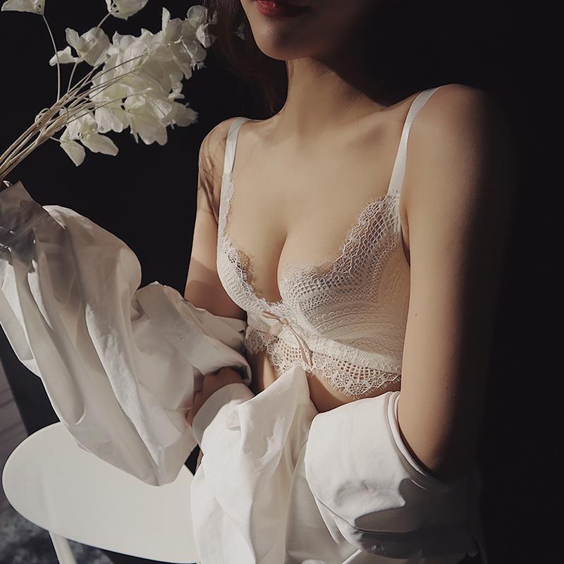 内衣女薄款夏季大胸文胸防下垂无钢圈 白色蕾丝无痕聚拢胸罩套装 白色(单件) 32/70A