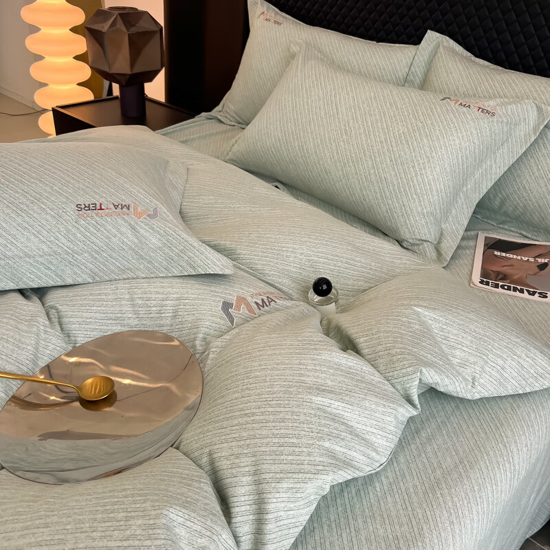 悠梦嘉居 全棉长绒棉磨毛刺绣四件套 1.5/1.8床可使用 被套+床单+枕套*2 碧水绿 YJ-14569高清大图