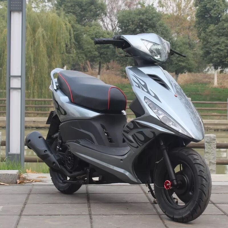 澳派全新鬼火摩托车国四电喷125cc燃油踏板助力车一代上牌改装轮毂灯