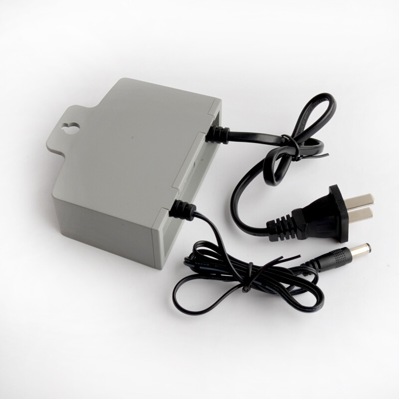 大华 DAHUA DH-PFM301 监控电源 DC12V2A 壁挂式防雨电源 带插头