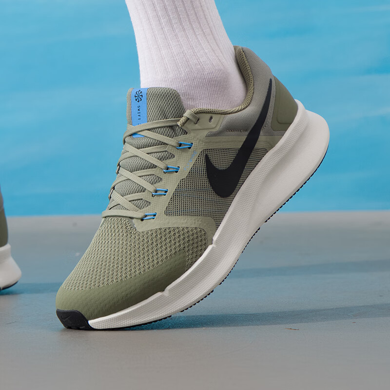 耐克（NIKE）男鞋新款运动鞋低帮轻便舒适RUN SWIFT 3健身训练跑步鞋DR2695-300 ZP高清大图