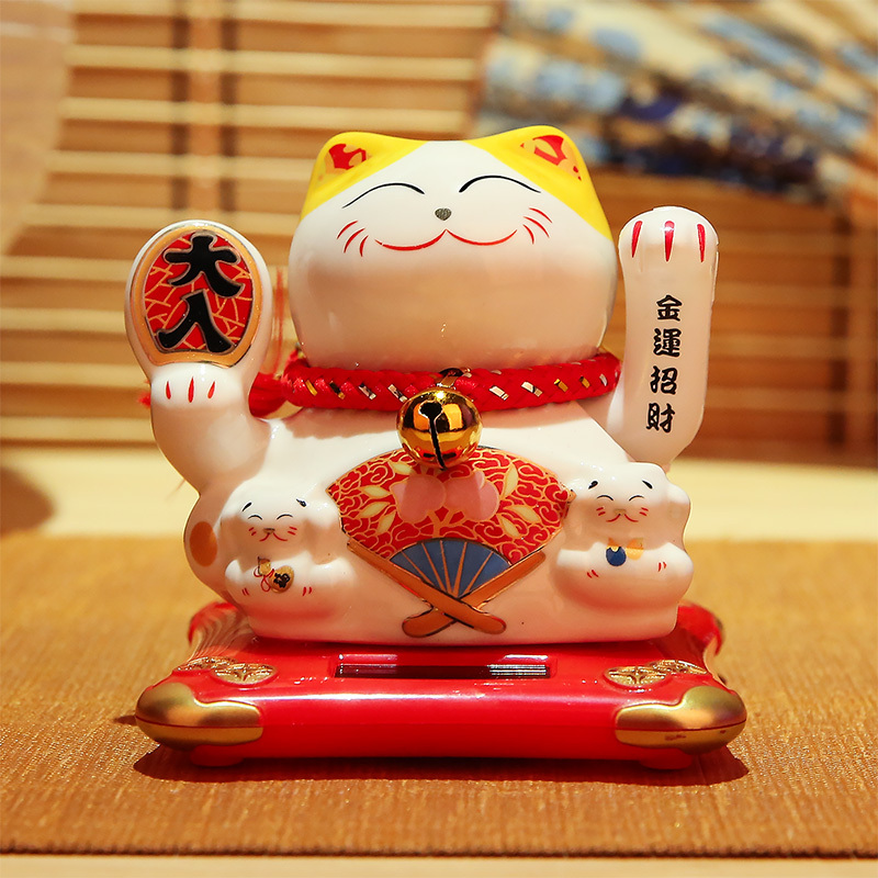 太阳能猫小摆件汽车车载内饰创意开业礼品办公室招财猫