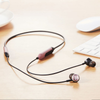 AKG/爱科技 Y100 WIRELESS无线蓝牙颈挂耳机磁吸入耳式耳机 跑步运动型耳机 樱花粉