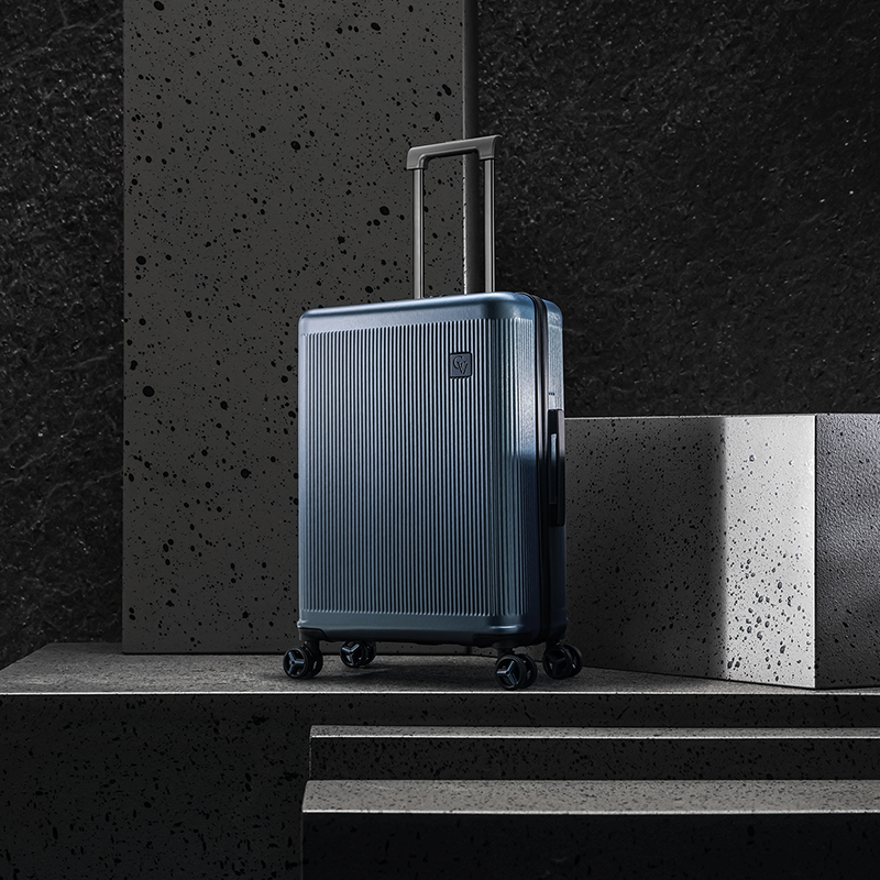 卓凡尼华伦天奴摩登时代时尚拉杆箱gv0620xz蓝