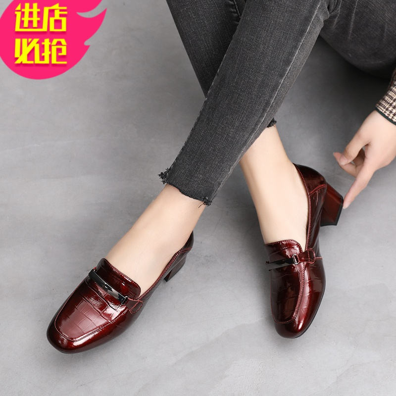金三志2021春秋季新款皮单鞋女粗跟舒适韩版时尚女式皮鞋中跟大码女鞋休闲鞋