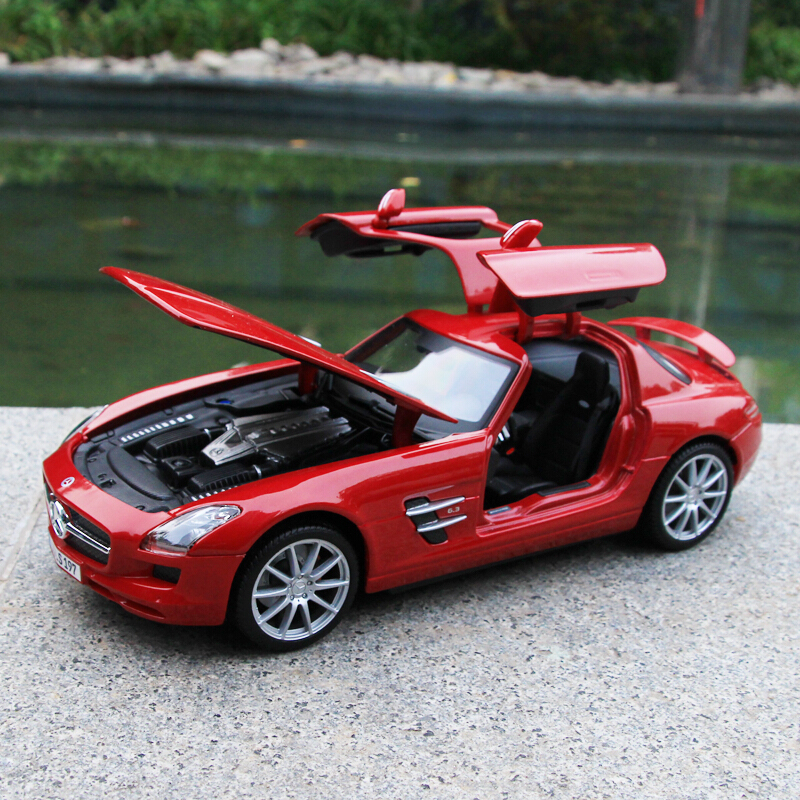 美驰图1:18奔驰SLS AMG跑车合金车模 静态模型 仿真汽车模型 玩具摆件礼品收藏