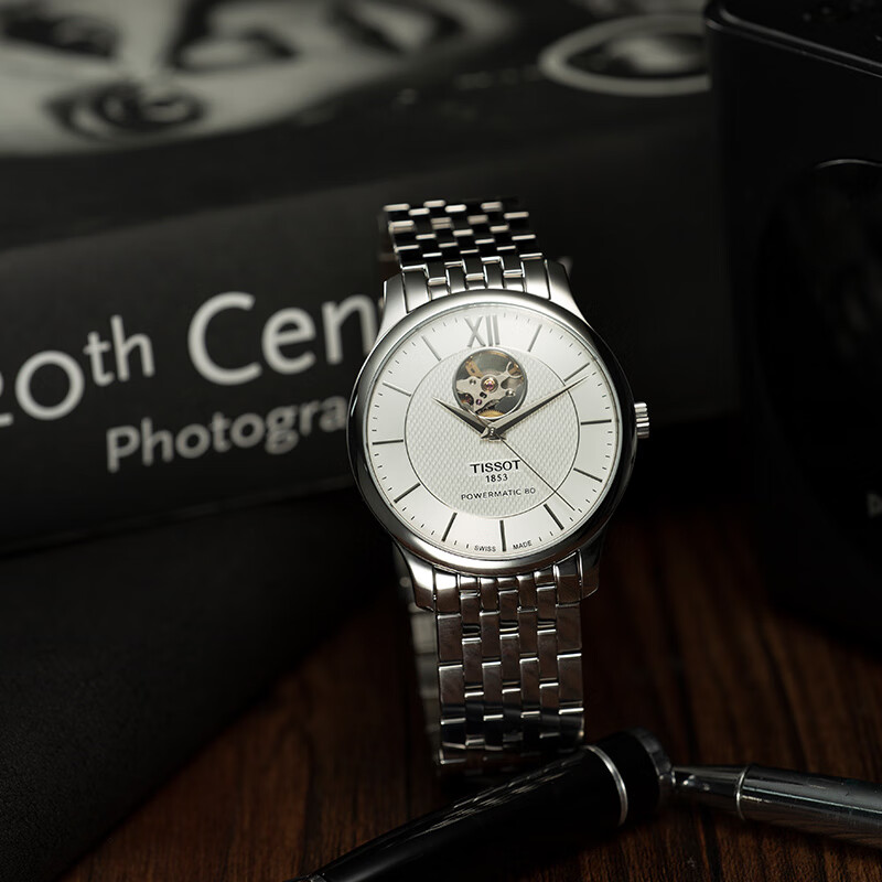 天梭(TISSOT)瑞士品牌手表男俊雅系列1853镂空全自动机械表送男友 白盘钢带T063.907.11.038.00高清大图