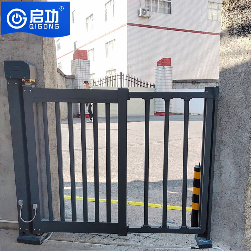 启功铝合金智能小门电动小门学校人行通道小门QG-PLY-XM10700高清大图