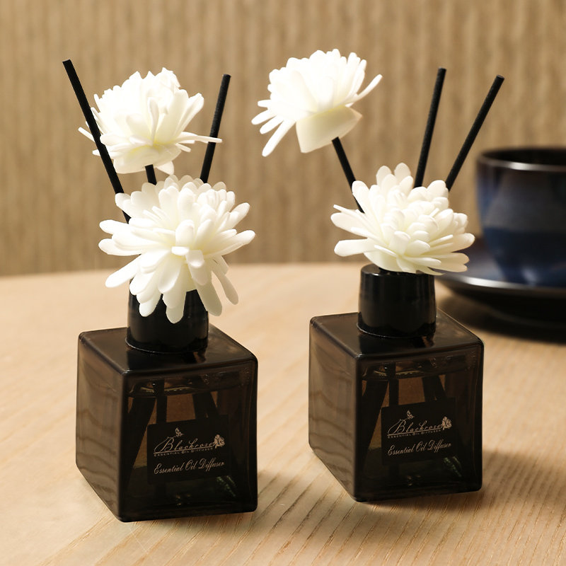 栀子花香薰家用室内持久留香卧室女生淡香水卫生间空气清新剂异味高清大图