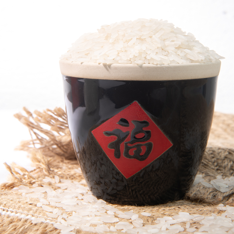 XIFENGSHOU玺丰收 农家大米5kg/袋产于全国三大富硒带之一的大巴山腹地万源泉水灌溉 优选稻谷品种米粒外观纤细高清大图