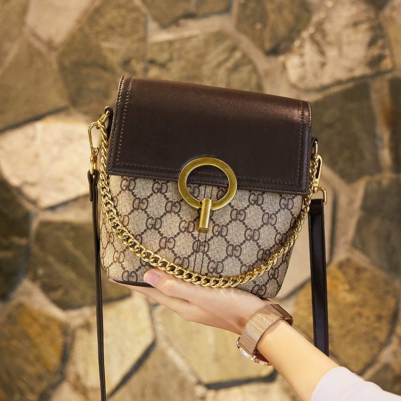 小亚天水桶包女春夏新款女包ins百搭时尚洋气斜挎小包包潮报价 参数 图片 视频 怎么样 问答 苏宁易购