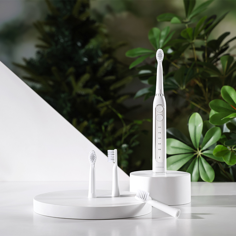 北欧欧慕(nathome) 充电式智能声波电动牙刷(白色) NM-YS3302高清大图