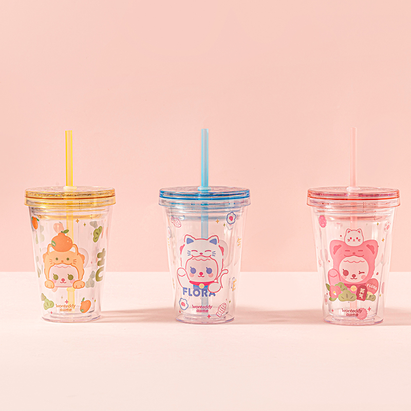 名创优品(miniso) 奇萌泰迪系列茶具流沙盖吸管杯(380mL)(混)