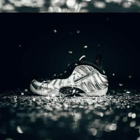 耐克（Nike） Air Foamposite 银色喷泡液态镜面男士高帮实战篮球鞋