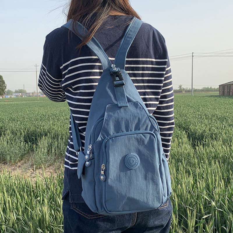 闪电客胸背双肩两用包轻便小双肩包女多隔层大胸包男帆布包