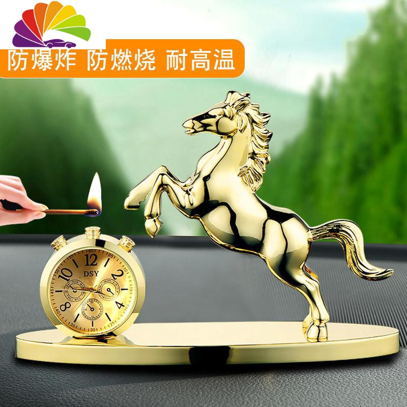 座车用车内装饰摆件除异味女士网红汽车用品水晶底座钟表款马到成功