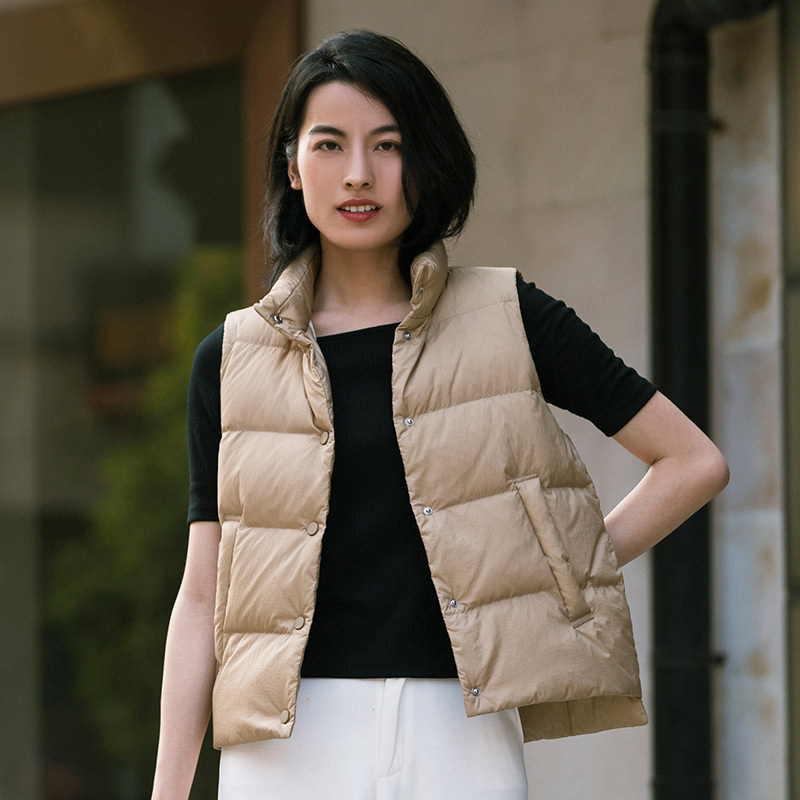坦博尔2021羽绒服女短款轻薄立领时尚百搭马甲外穿秋冬女装