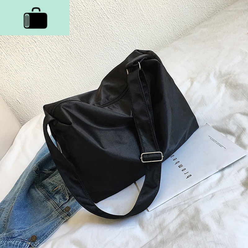 大容量短途旅行包女简约防水尼龙单肩包运动健身包潮男学生斜挎包new