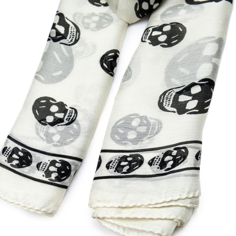 Alexander McQueen 亚历山大·麦昆 女士骷髅头围巾 557717-3943Q-9260