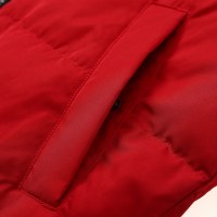 波司登BOSIDENG女士冬季常规款印字个性羽绒服 女B70142502