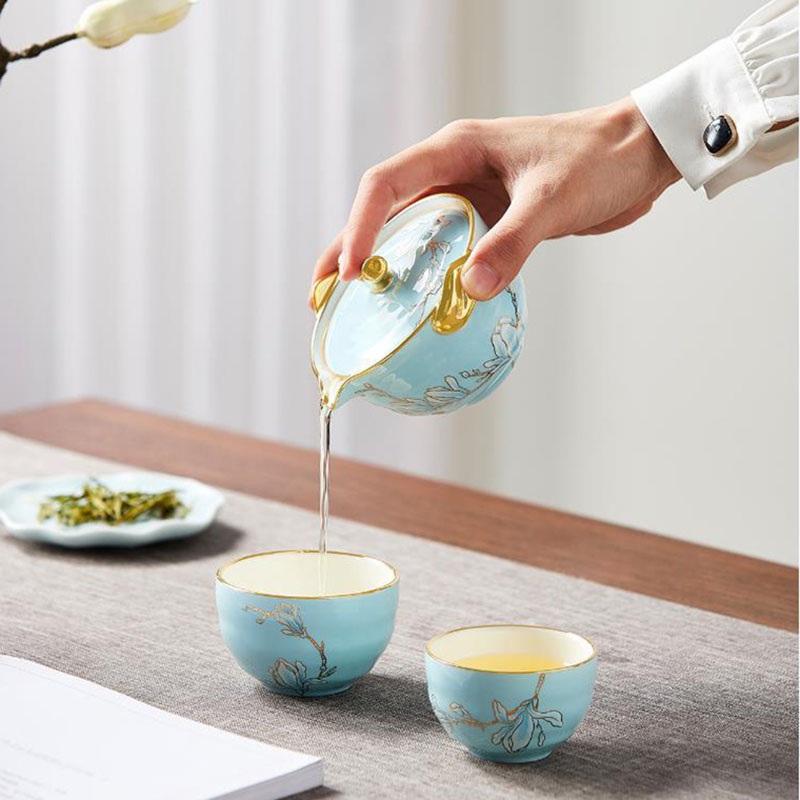玛戈隆特 行云若水旅行茶具-玉兰花开珐琅彩(水蓝色) 4头2人份 1.04.55609高清大图