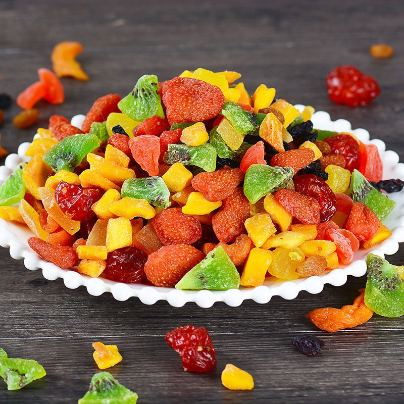 湛航混合水果干罐装果脯蜜饯网红零食草莓干芒果干葡萄干综合果干零食