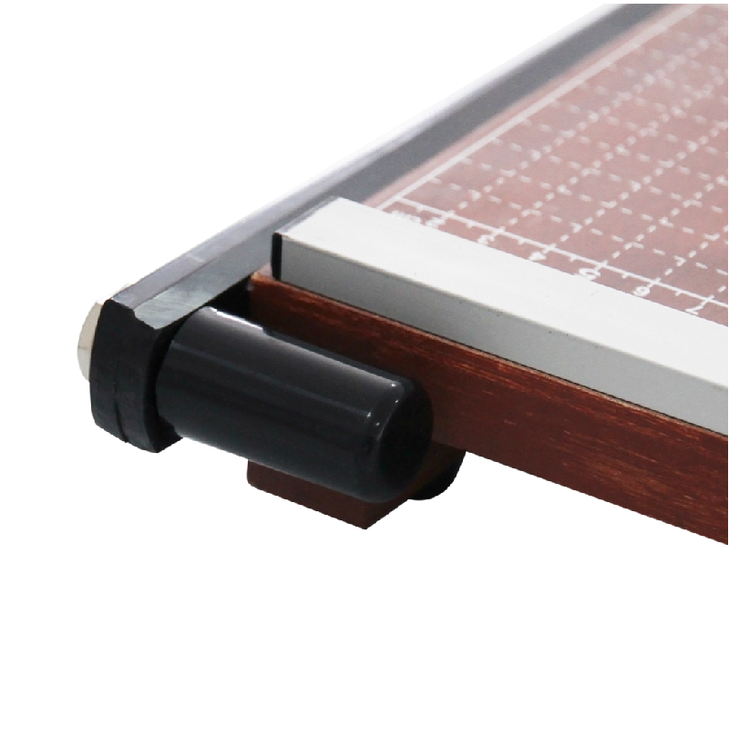 得力 8004 木质切纸机 切纸刀 裁纸刀 裁纸机 300mm*250mm高清大图