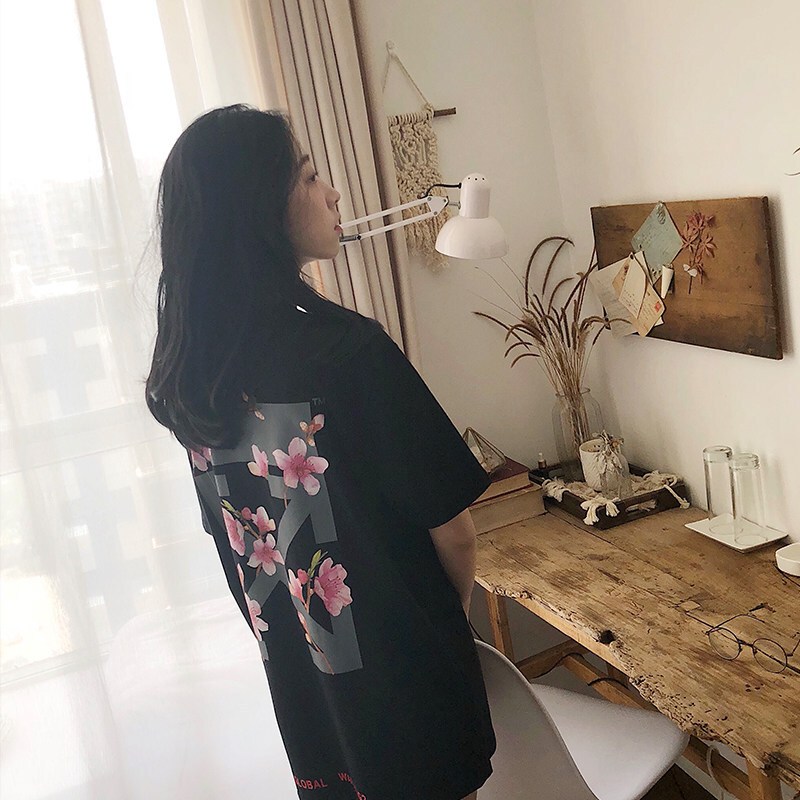 2018春夏新款香港潮牌男女樱花T恤棉宽松大码印花短袖情侣装