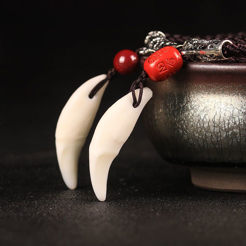 真黑狗牙吊坠儿童手链饰品男士项链女配饰情侣狼牙吊坠辟邪护身符黑狗