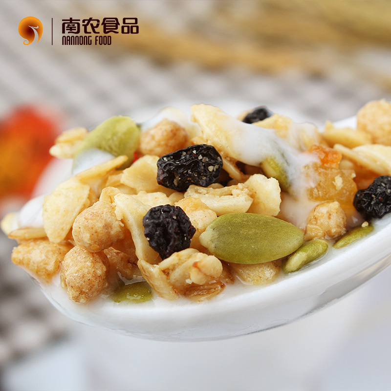 南农食品 混合水果果仁麦片袋装麦片营养早餐麦健康美食即食冲饮谷物干吃坚果谷物零食燕麦片600g混合口味