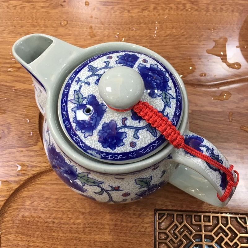 青花瓷茶壶茶杯陶瓷茶壶单壶带过滤网青花瓷茶杯大中小茶杯茶具 中壶盖直径约6cm