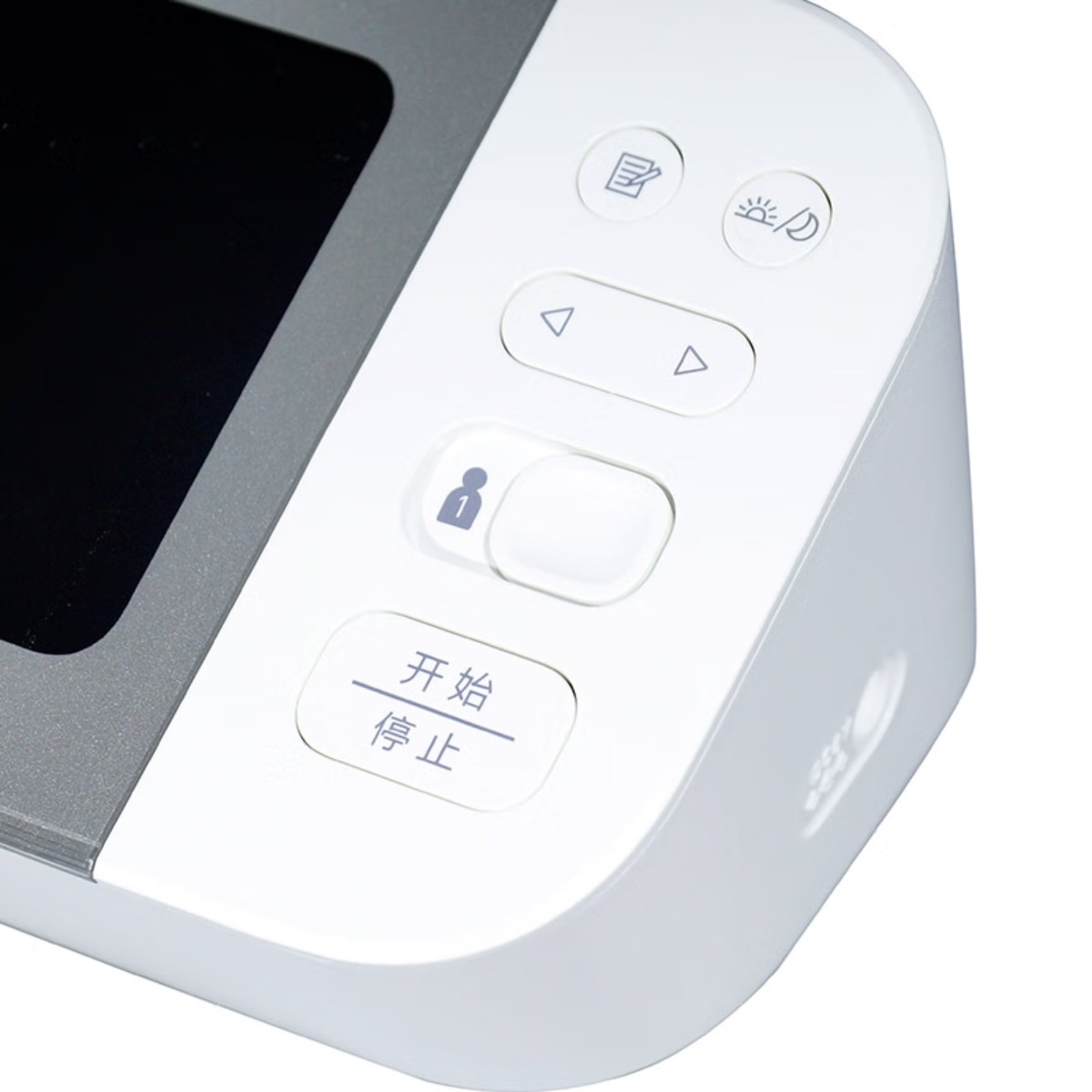 欧姆龙电子血压计进口家用上臂式血压测量仪J753J高清大图