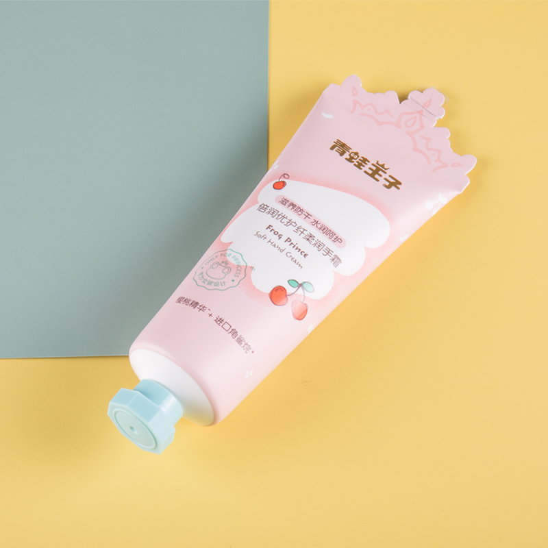 青蛙王子儿童倍润优护纤柔润手霜宝宝植物润肤保湿补水擦手护手霜倍润优护纤柔润手霜65g高清大图