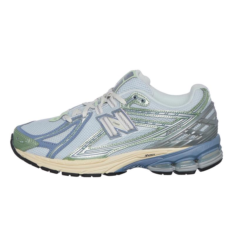 新百伦(New Balance)NewBalance女士跑鞋轻便减震透气休闲运动跑高清大图