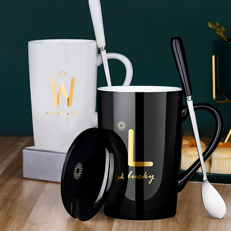杯子创意个性潮流陶瓷水杯家用马克杯带盖勺可爱马克杯
