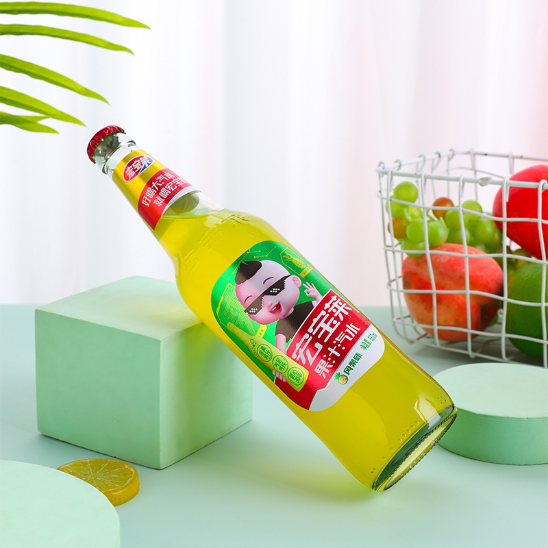 宏宝莱果汁老汽水520ml4大玻璃瓶装桔味荔枝味凤梨原味玻璃瓶箱装