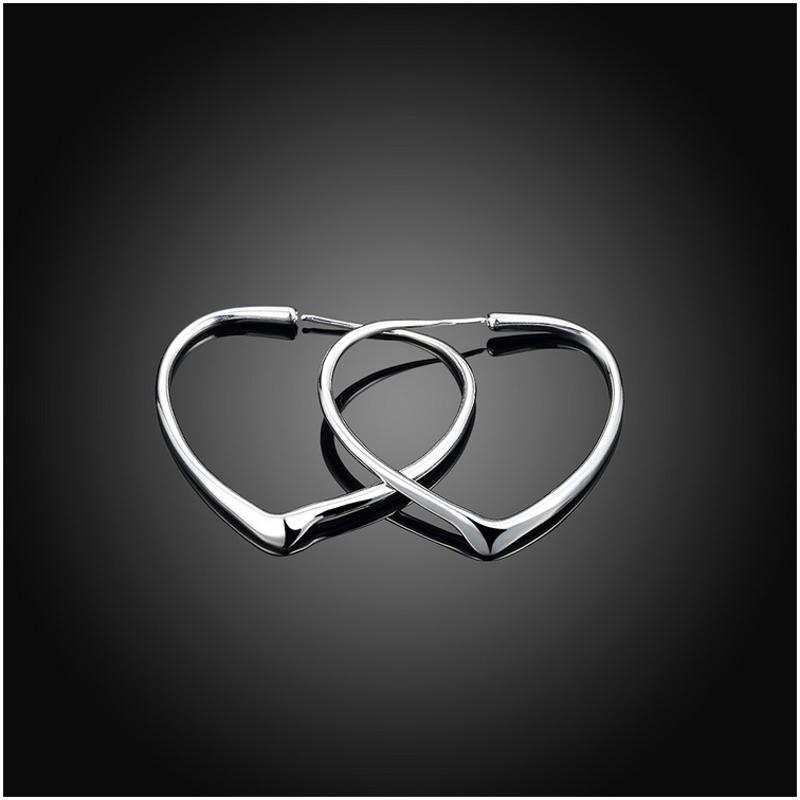 E028Women silver plated earring镀925纯银耳环时尚个性心形耳圈