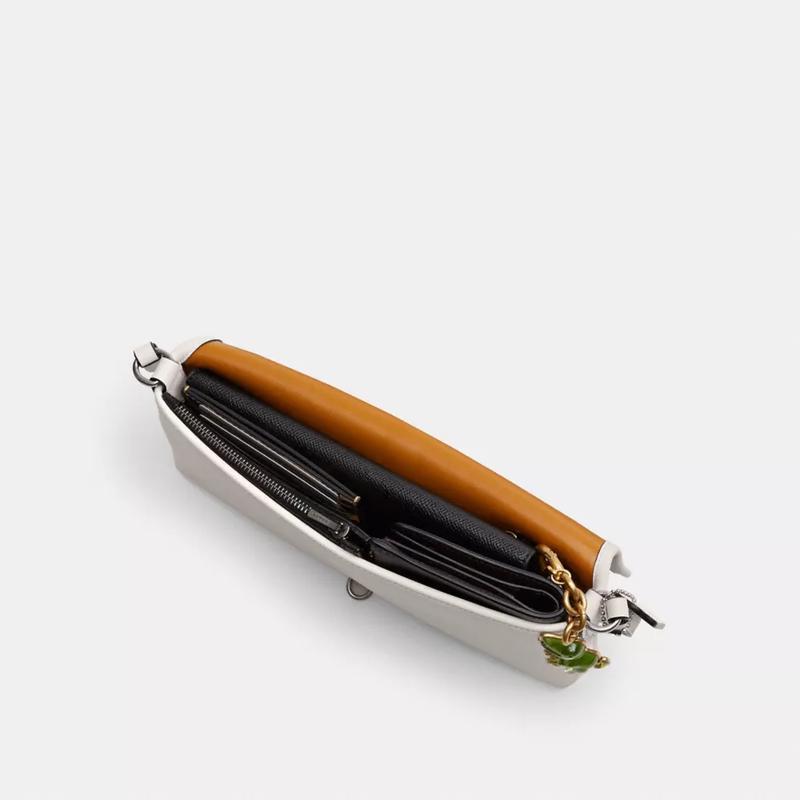 COACH 蔻驰(COACH)女士单肩包时尚翻盖手提斜挎包便携轻巧多功能潮酷百