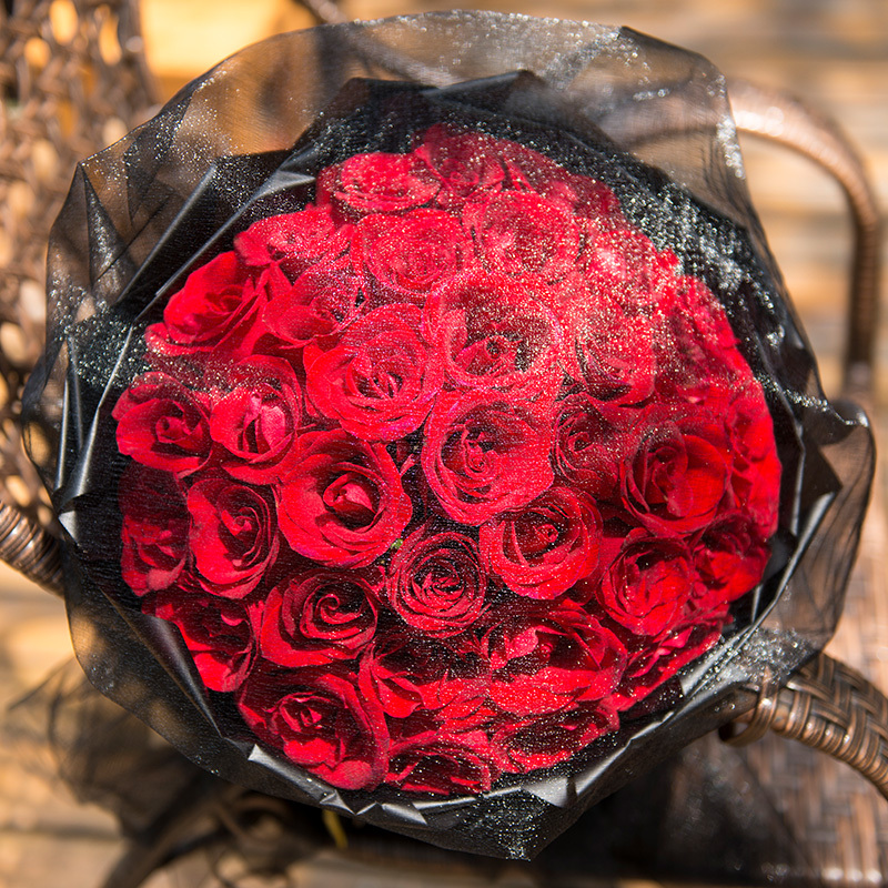 五二零鲜花绿植五二零女神节鲜花速递全国送女友老婆爱人生日礼物33朵红玫瑰表白祝福道歉花束 深圳广州上海北京同城花店送花 价格图片品牌报价 苏宁易购五二零鲜花旗舰店