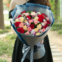 鼎卉鲜花同城速递 女神节鲜花 送女友爱人女神 表白生日求婚 北京上海广州重庆合肥西安南京【幸福相遇】33朵混搭玫瑰花束